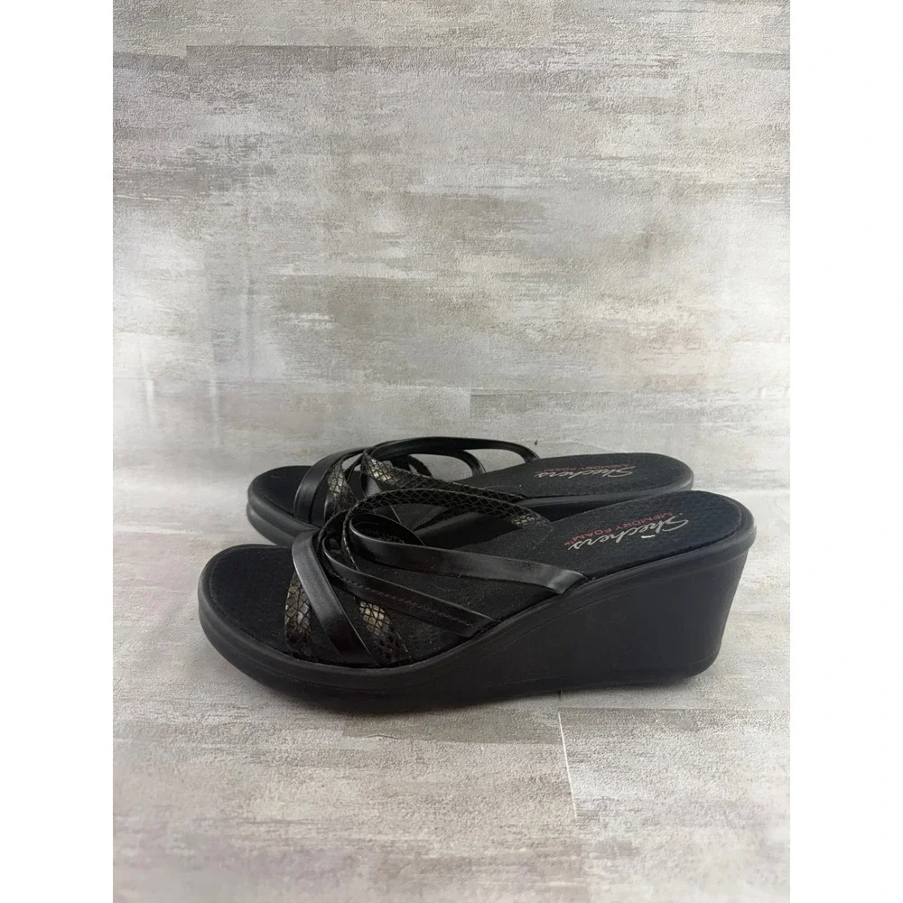 Skechers Women Black Snakeskin Strappy Memory Foam Wedge Sandals Size 8